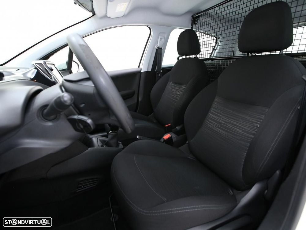 Peugeot 208 Van 1.5 BLUEHDI C/IVA - 9