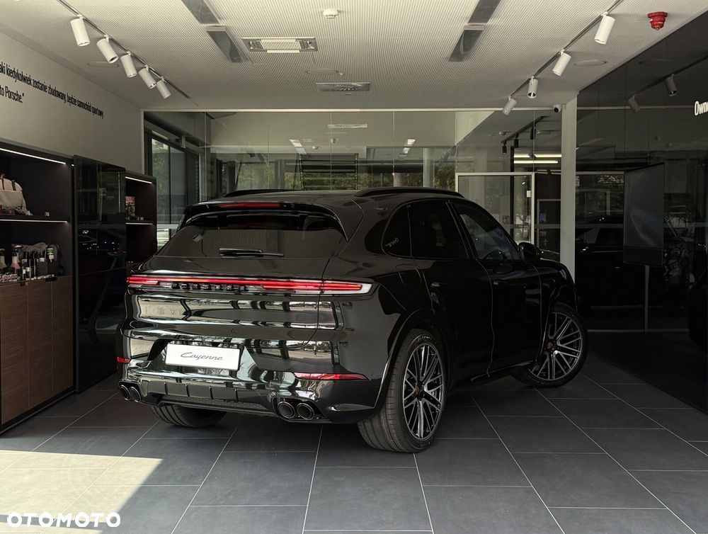 Porsche Cayenne - 7