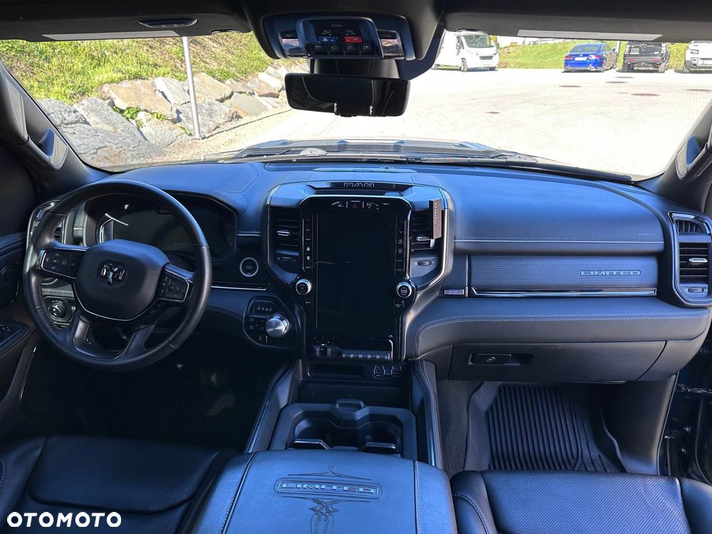 Dodge RAM 5.7 4x4 - 13