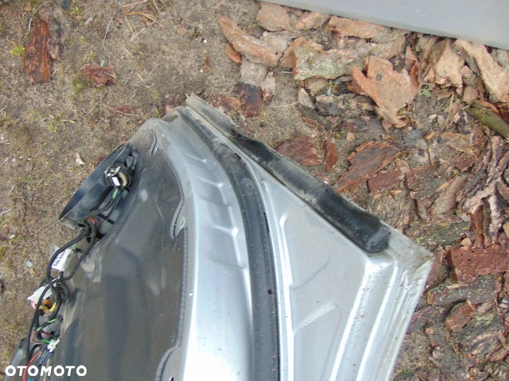 Karoseria Mercedes w211 kod Lak 744 - 3