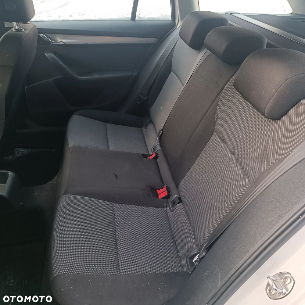 Skoda Octavia Combi 1.6 TDI (Green tec) 4x4 Style - 13