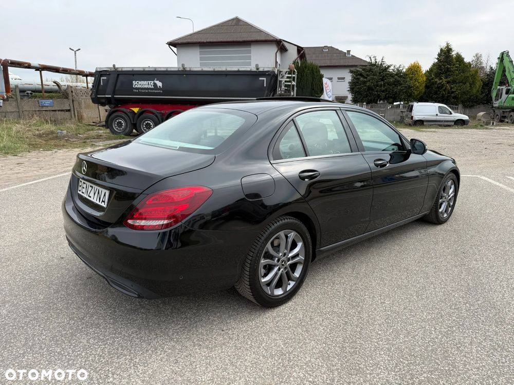 Mercedes-Benz Klasa C 180 7G-TRONIC Exclusive - 8