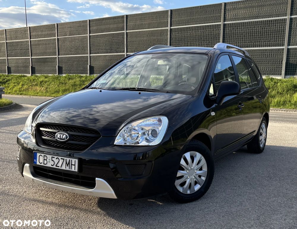 Kia Carens 1.6 Tour - 3