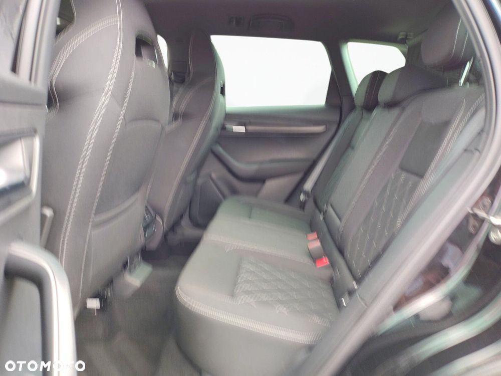 Skoda Karoq 2.0 TSI 4x4 Sportline DSG - 11
