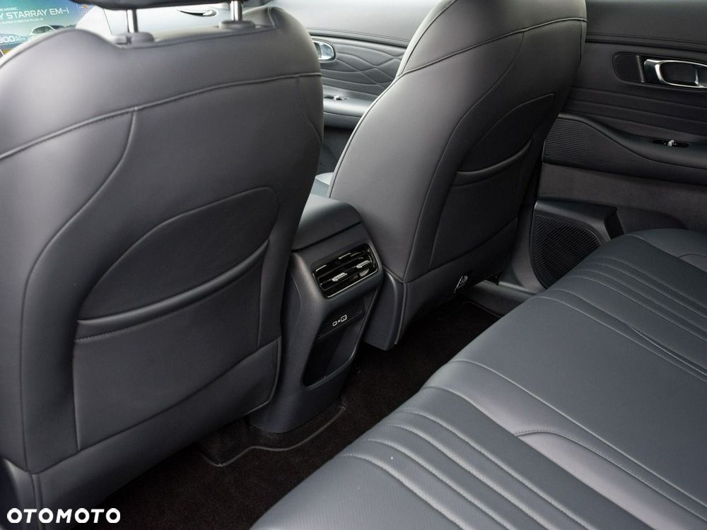 Geely Starray EM-i 1.5 PHEV Pro - 23