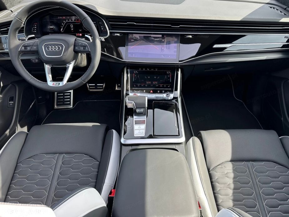 Audi RS Q8 - 9