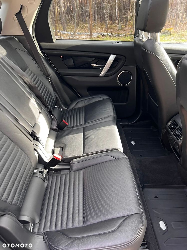 Land Rover Discovery Sport P250 HSE - 23