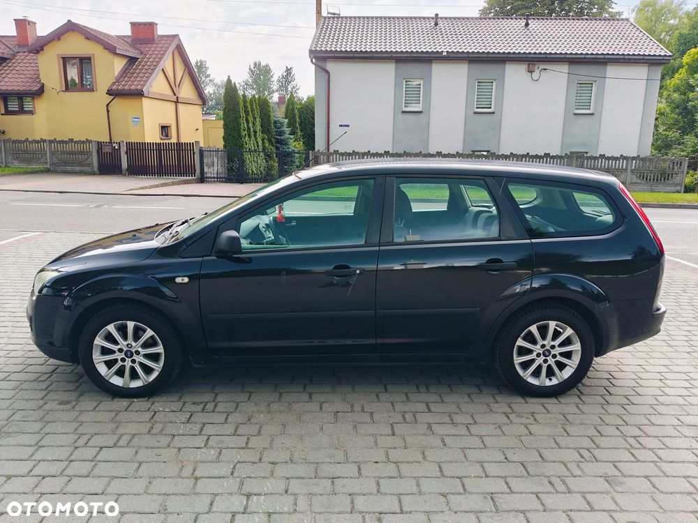 Ford Focus TDCi Ghia - 2