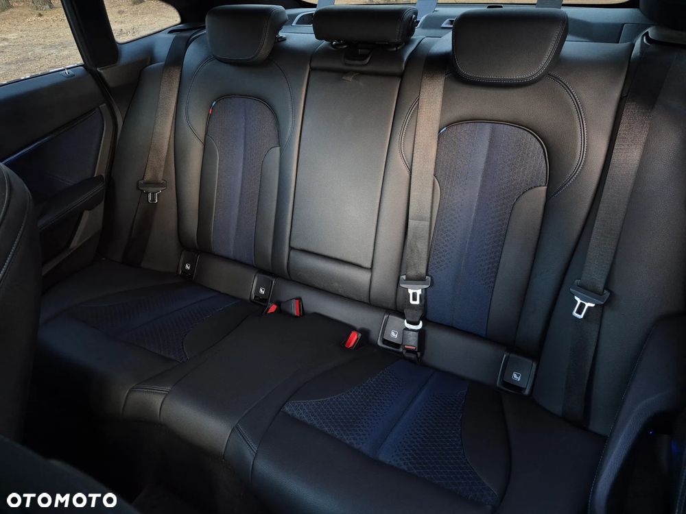 BMW Seria 2 218i M Sport - 26