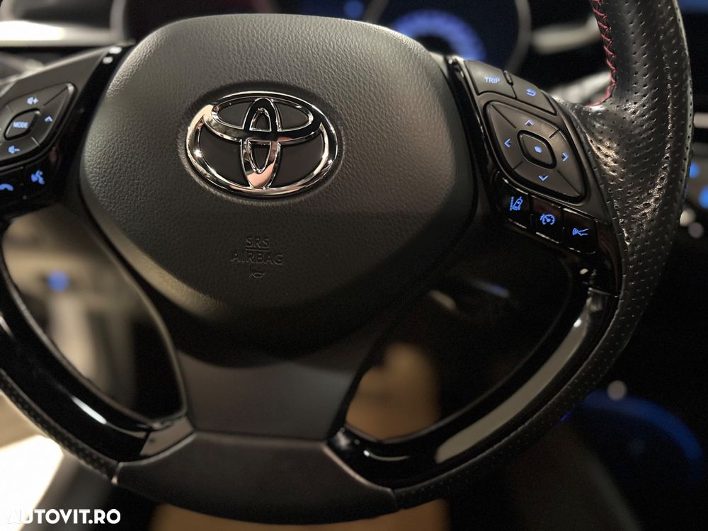 Toyota C-HR 1.8 HSD 122 CP 4x2 CVT C-lassy bi-tone - 24