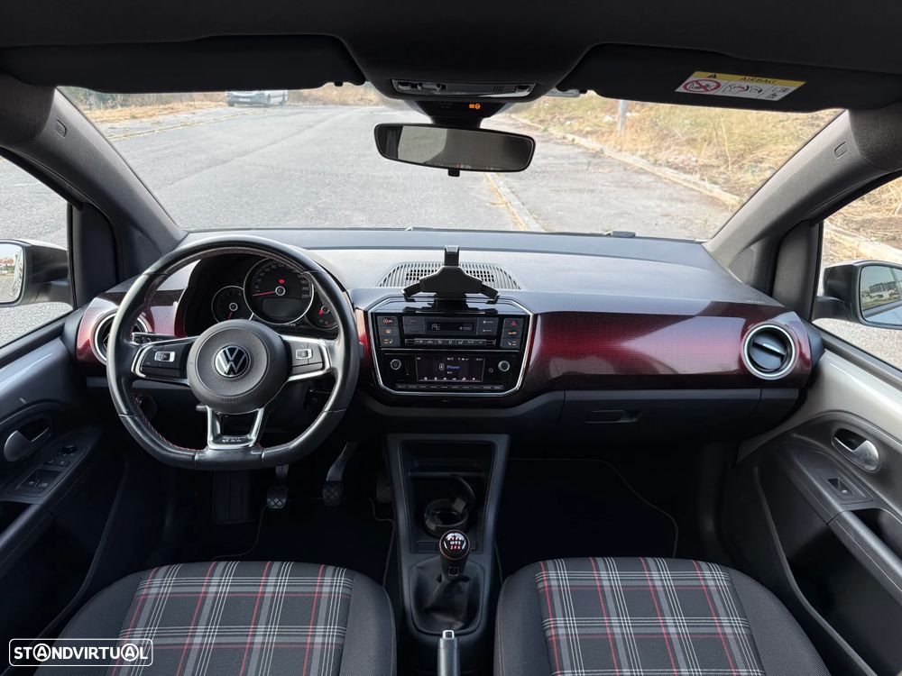 VW Up! GTI - 25