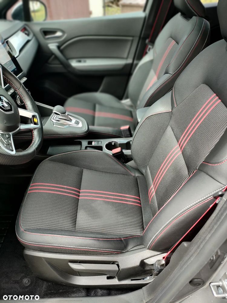 Renault Captur - 13