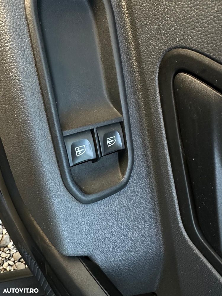 Dacia Duster SCe 115 2WD Comfort - 16