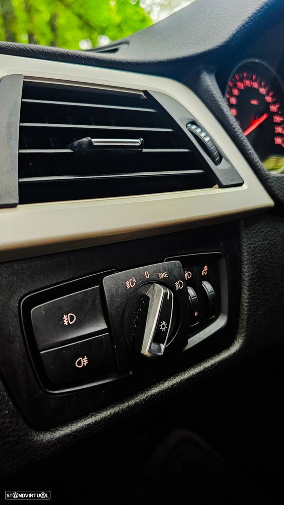 BMW 318 d Advantage Auto - 28