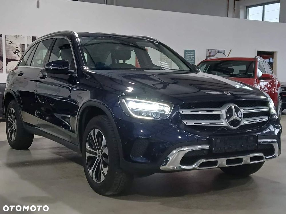 Mercedes-Benz GLC - 1