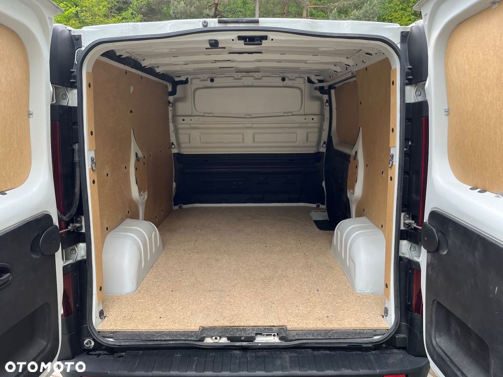 Renault Trafic - 10