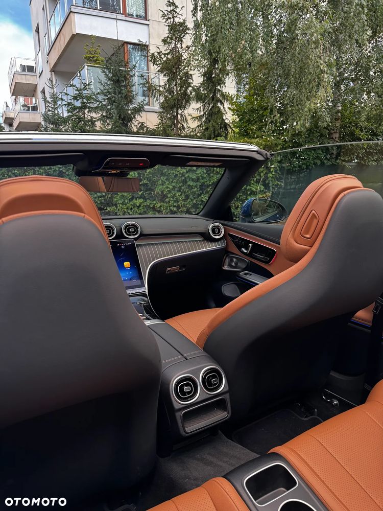 Mercedes-Benz CLE 300 mHEV 4-Matic AMG Line - 8