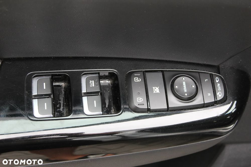 Kia Sportage 1.7 CRDI 2WD Attract - 18