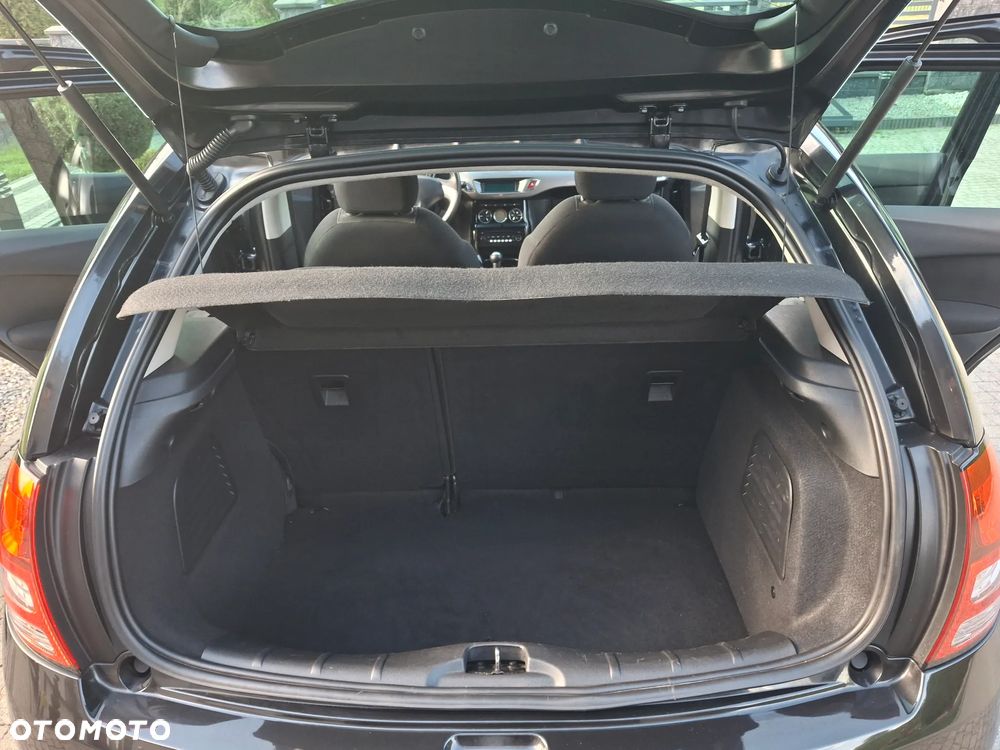 Citroën C3 VTi 95 Exclusive - 19