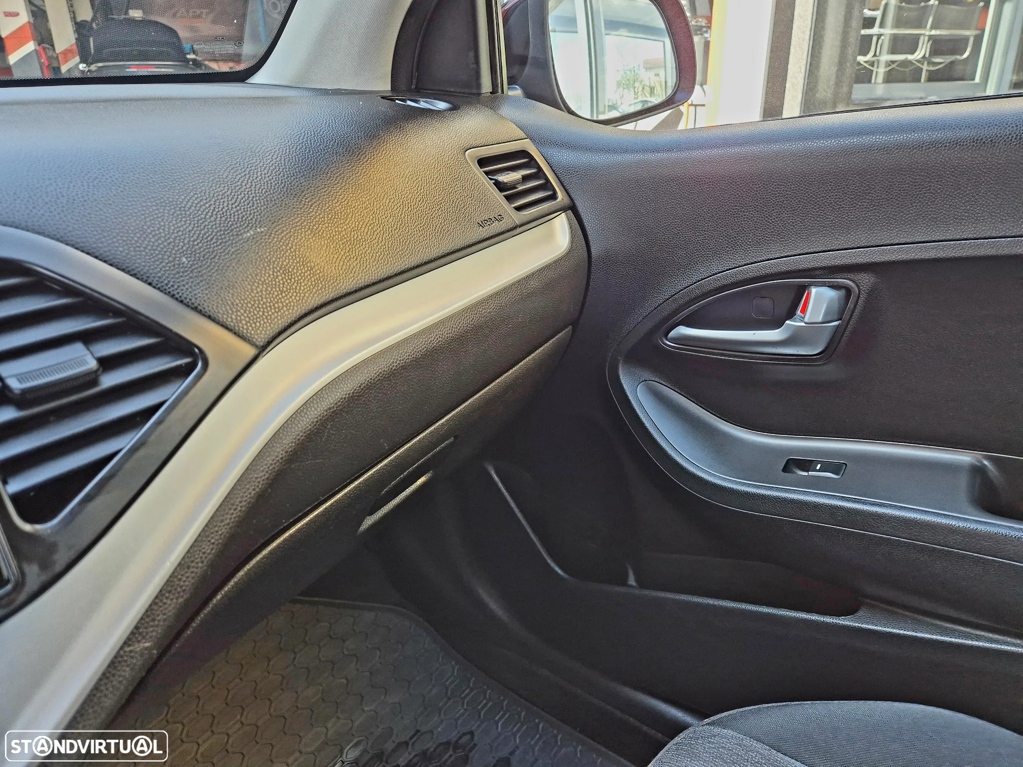 Kia Picanto 1.0 CVVT More - 46