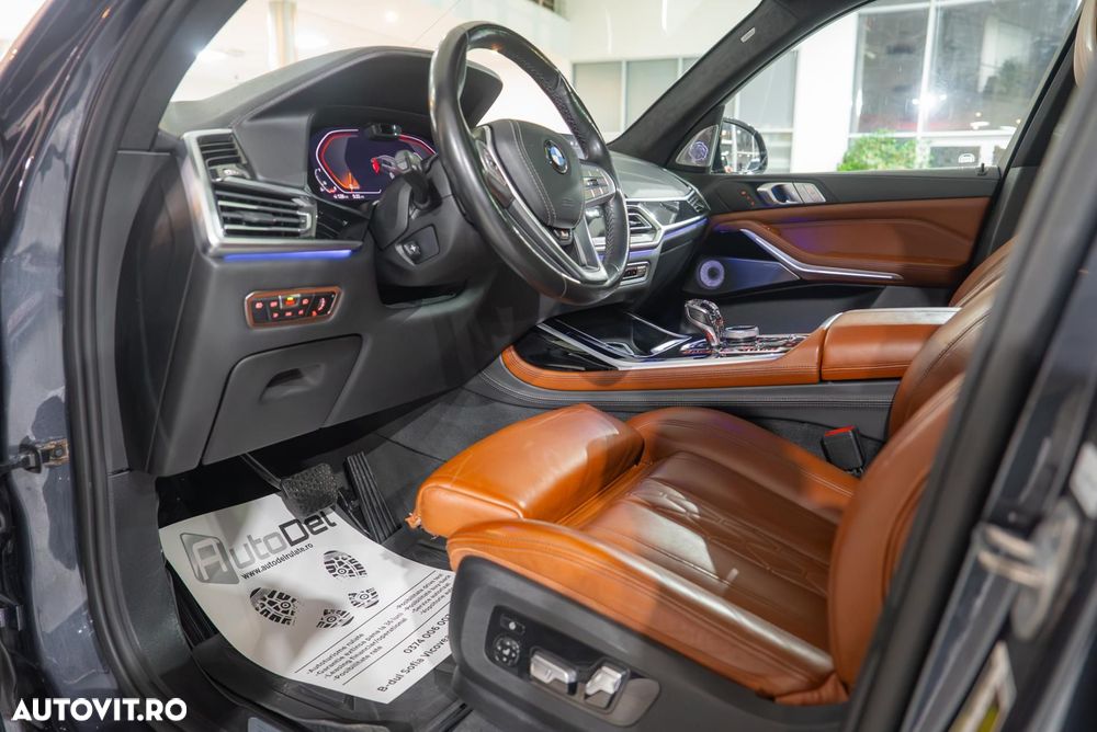 BMW X7 xDrive40i - 19