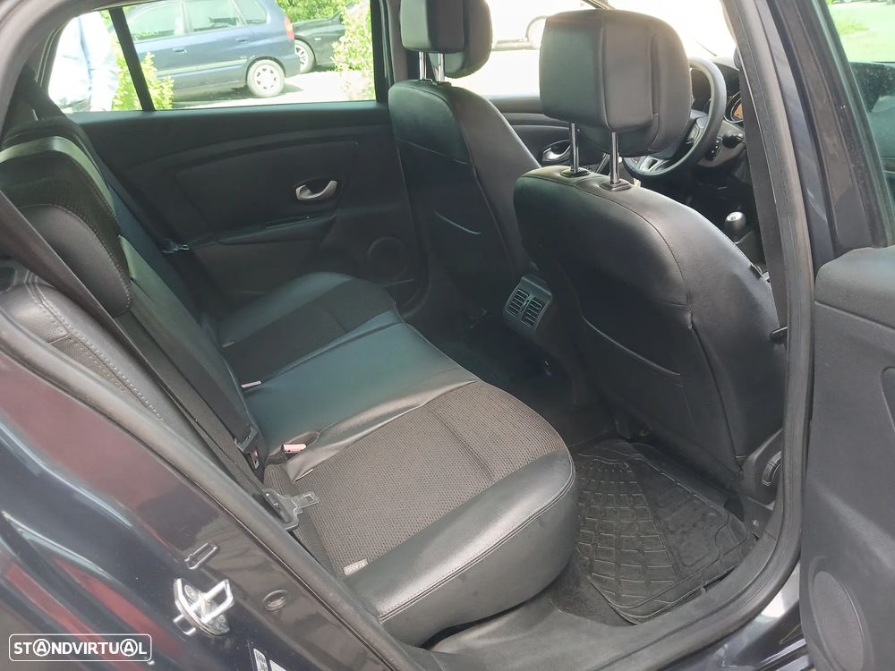 Renault Mégane Sport Tourer 1.5 dCi Dynamique S - 18