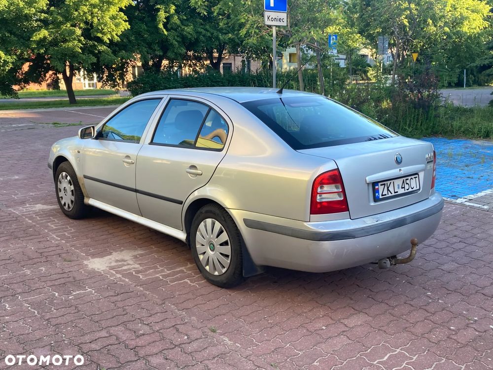 Skoda Octavia 1.6 Classic - 4