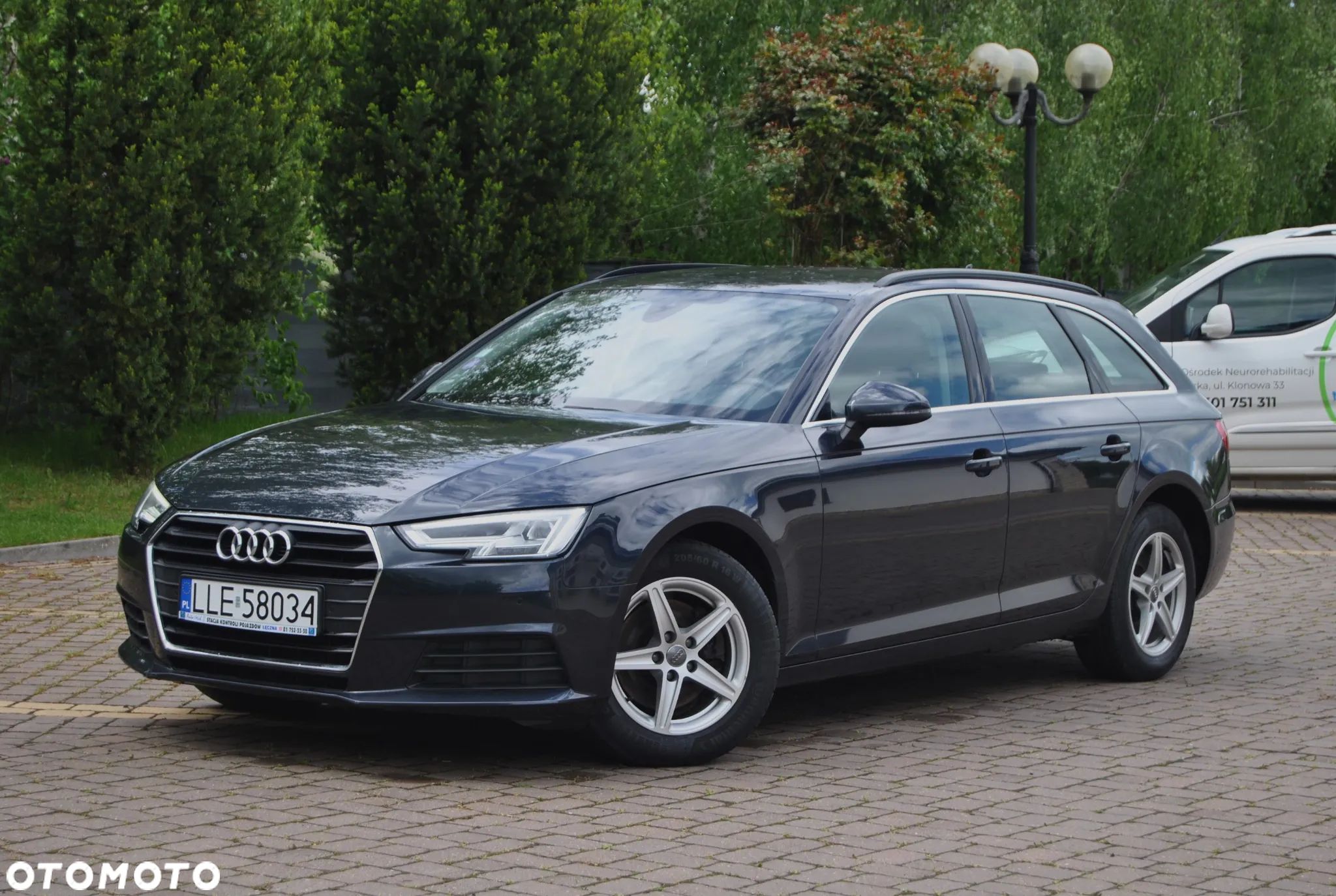 Audi A4 Avant 1.4 TFSI S tronic - 1
