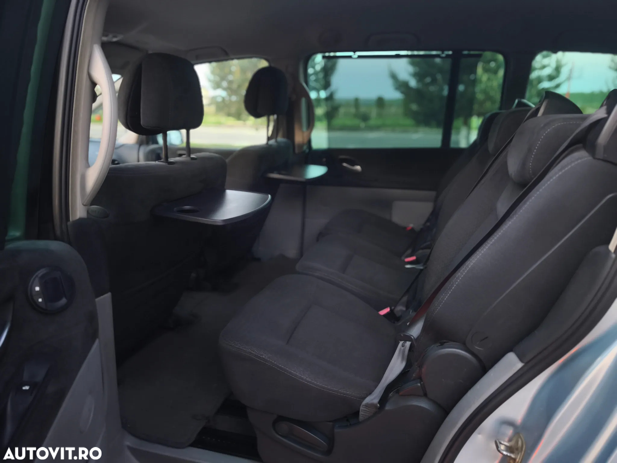 Renault Grand Espace 2.0 dCi FAP Privilege - 8