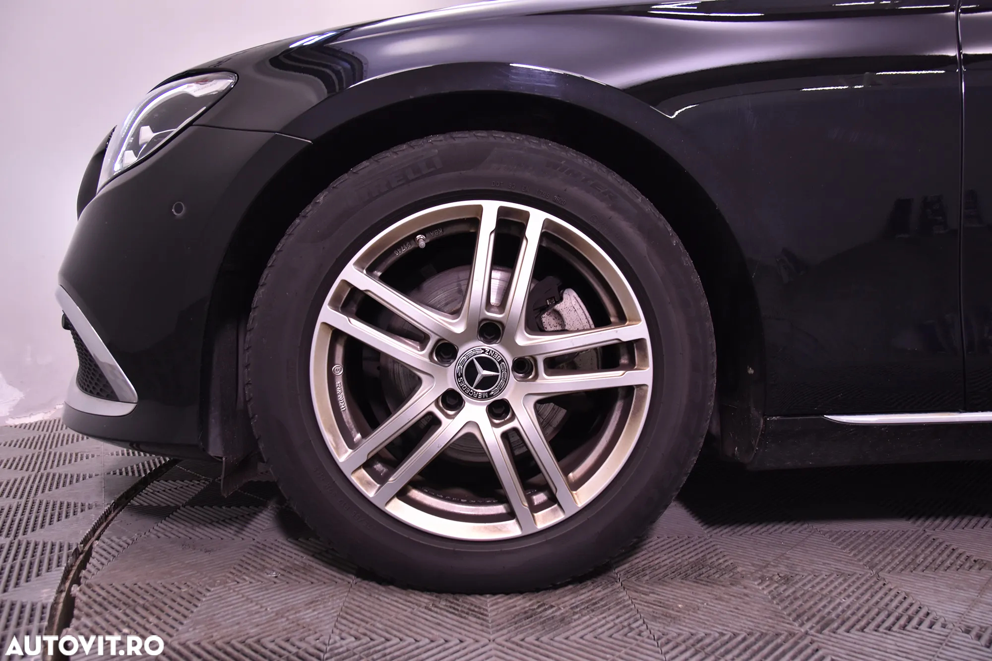 Mercedes-Benz E 200 d Aut. - 13