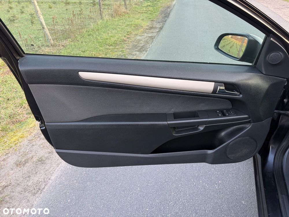 Opel Astra 1.4 Enjoy - 20