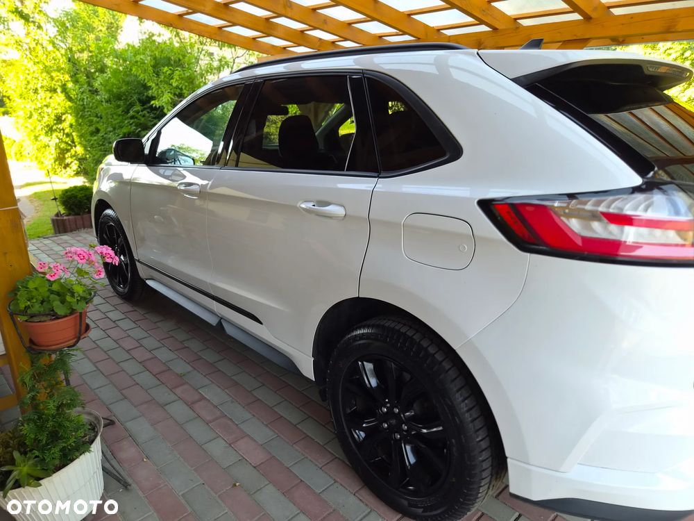 Ford Edge - 16
