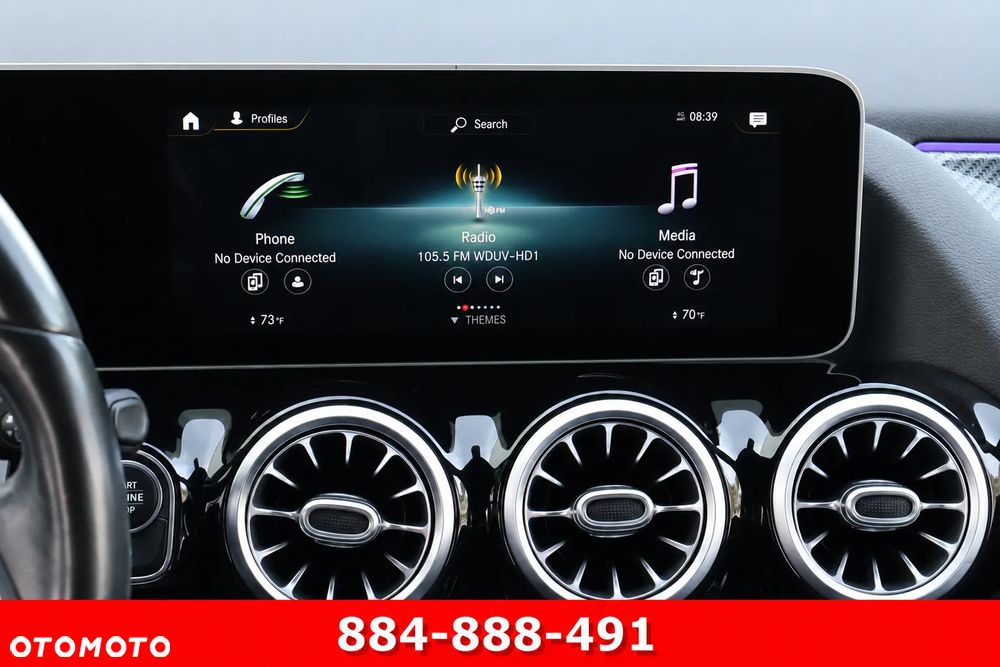 Mercedes-Benz GLA - 4