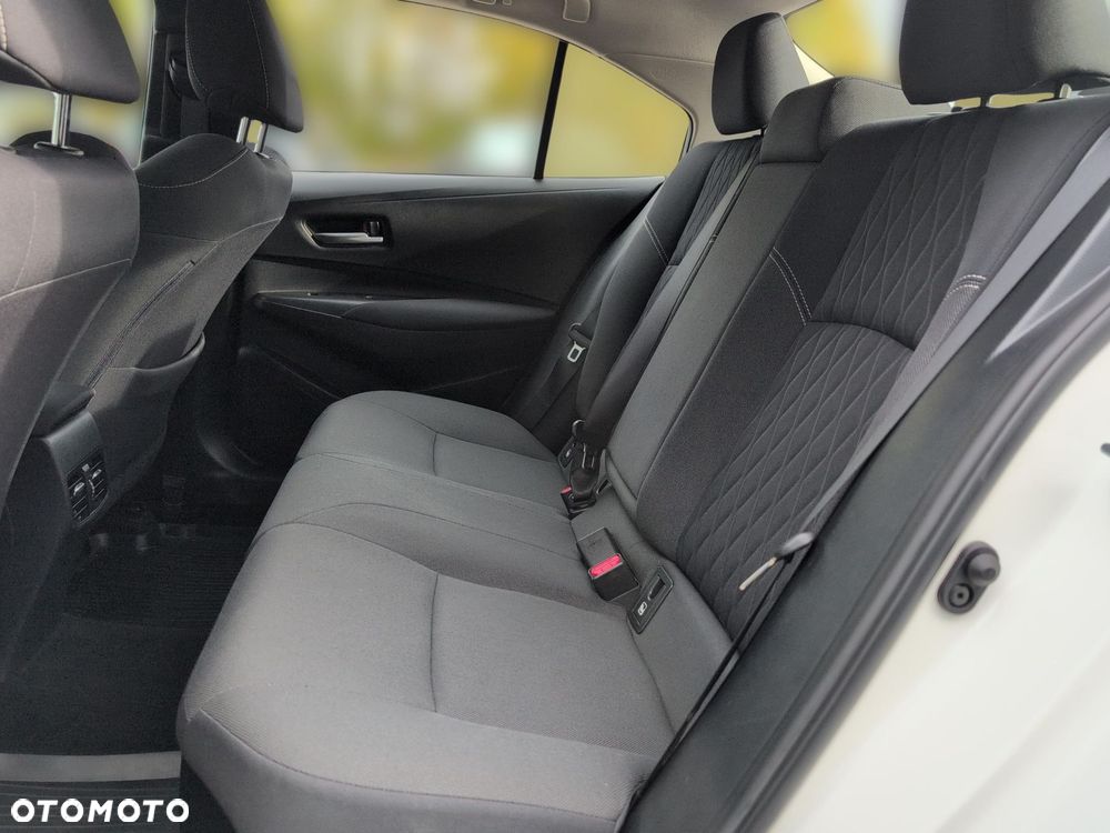 Toyota Corolla 1.8 Hybrid Active - 14