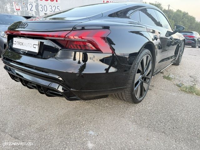 Audi e-tron GT - 22