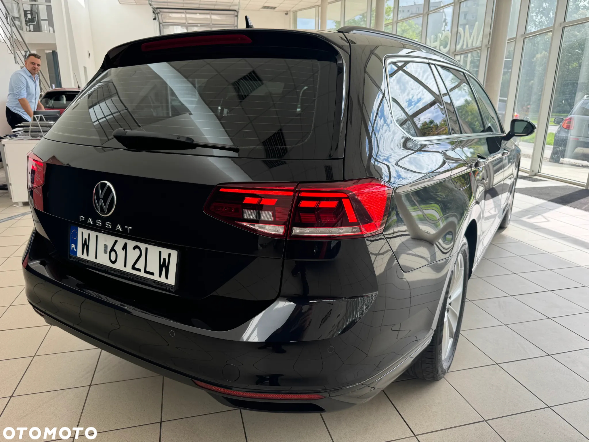 Volkswagen Passat 2.0 TSI Business DSG - 31