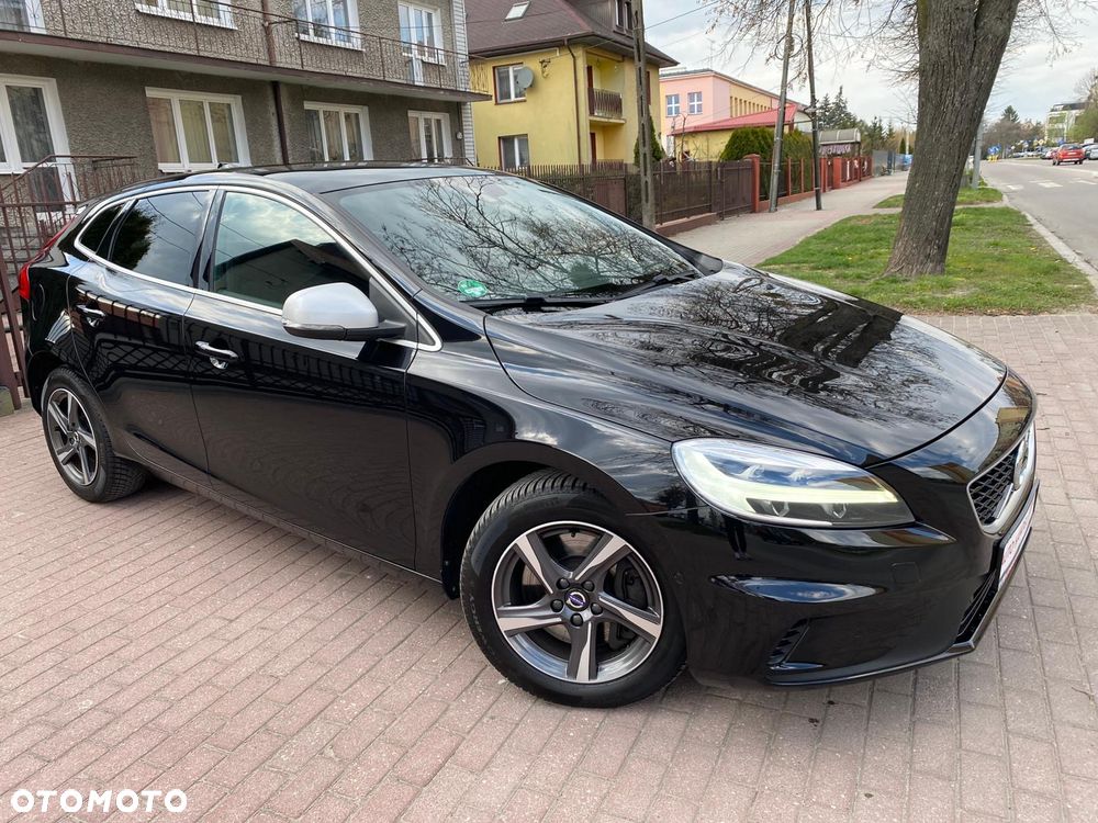 Volvo V40 D3 Geartronic RDesign - 2