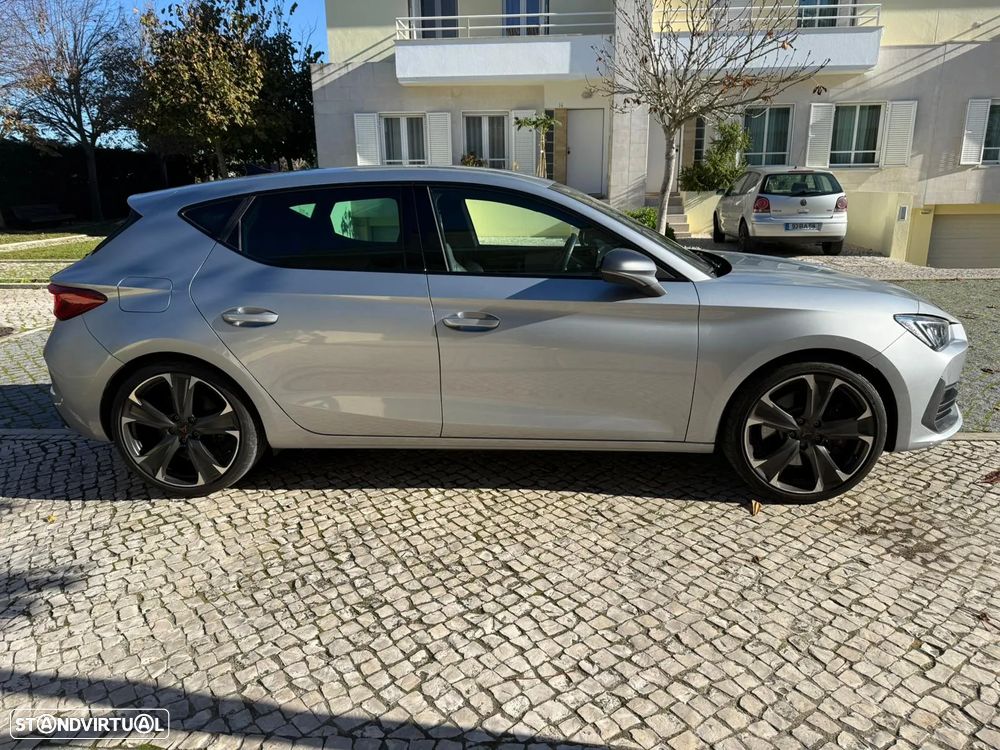 Cupra Leon 1.4 e-Hybrid VZ DSG - 17