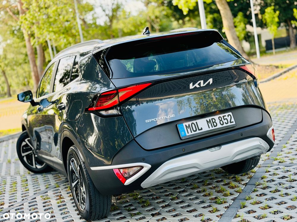 Kia Sportage 1.6 T-GDI Business Line 2WD - 29