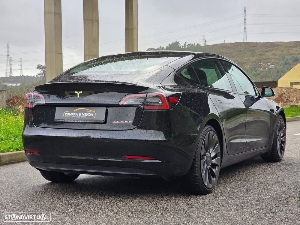 Tesla Model 3 Long Range AWD Dual Motor Performance - 4