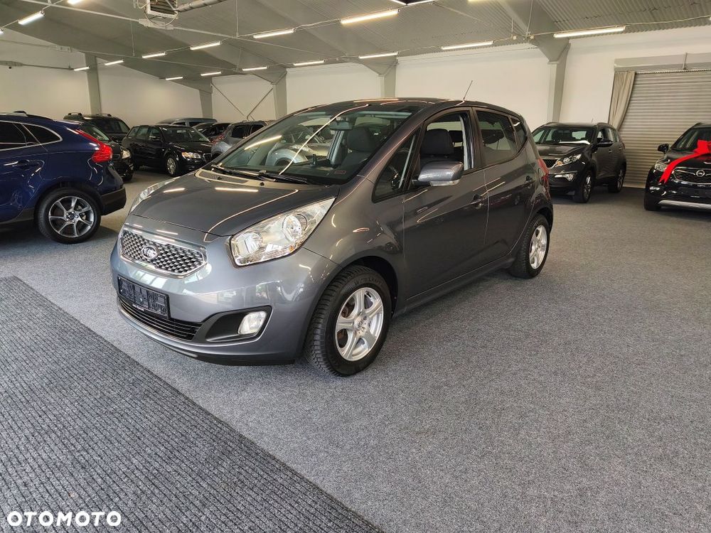 Kia Venga 1.6 CVVT Titanium Collection - 1