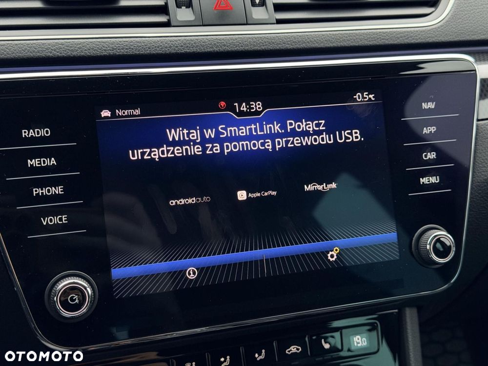 Skoda Superb 2.0 TSI Sportline DSG - 30