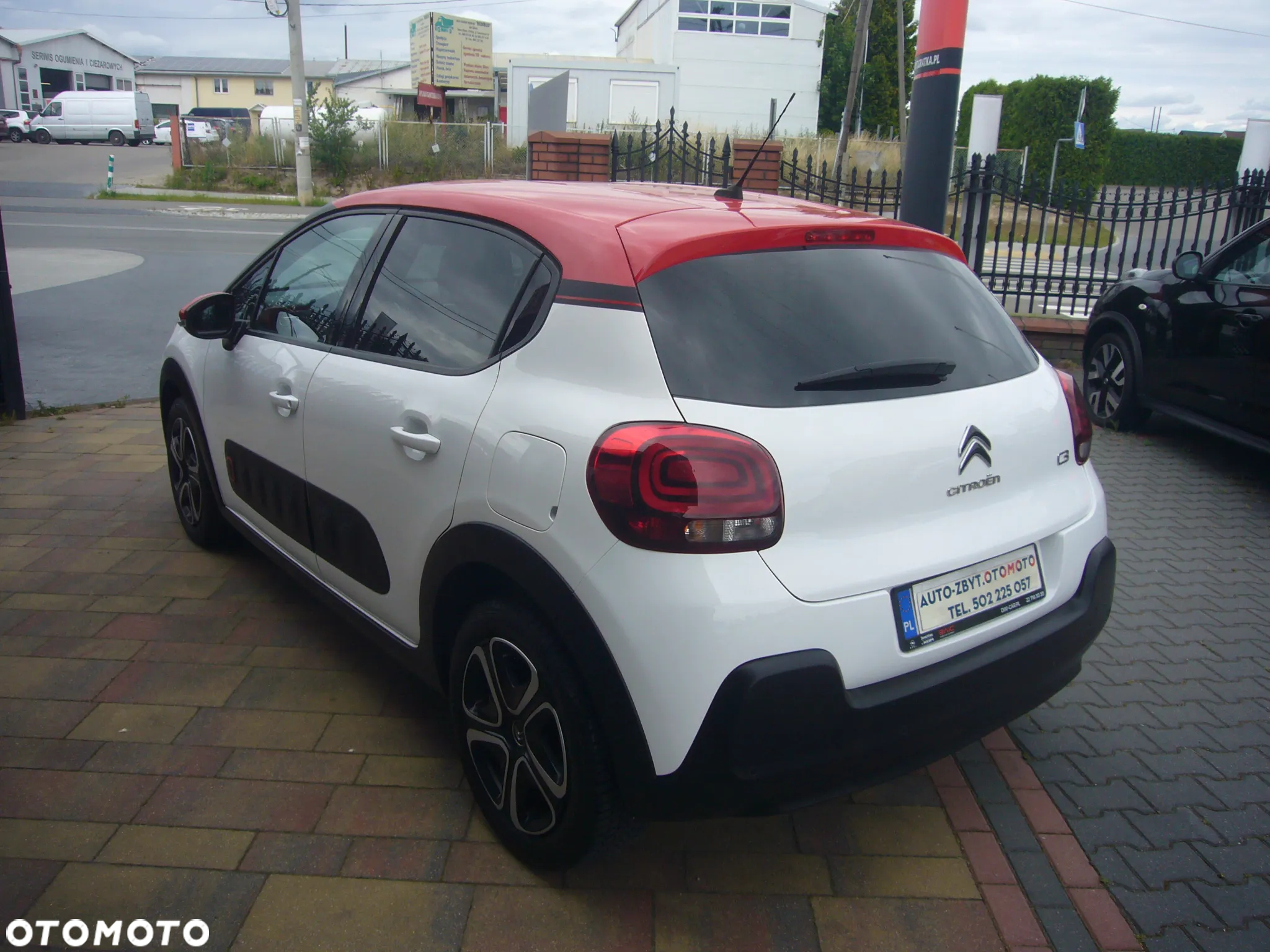 Citroën C3 1.2 PureTech Max - 9