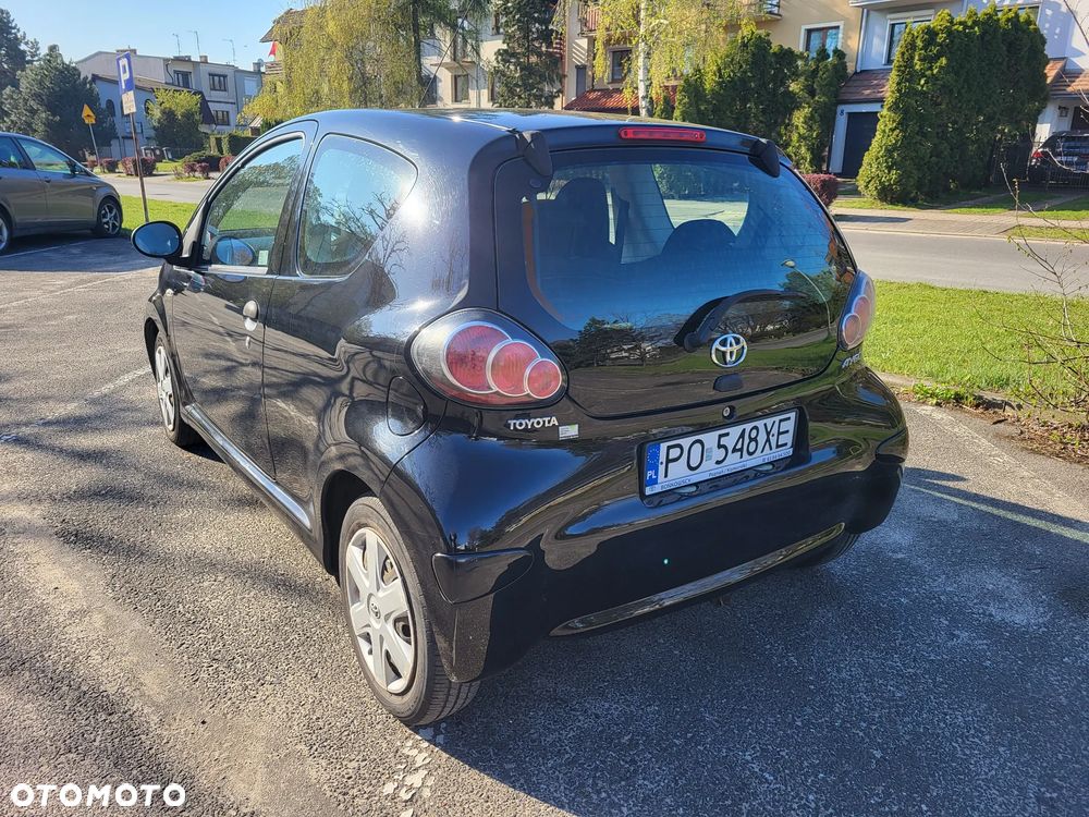 Toyota Aygo 1.0 VVT-i Terra EU5 - 5