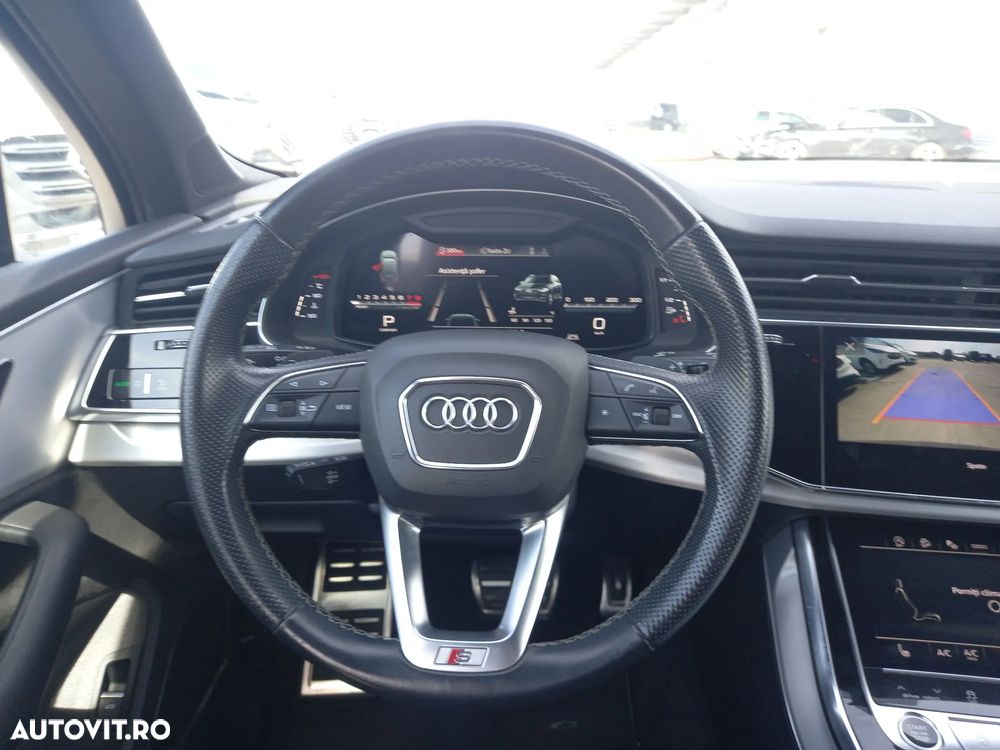Audi Q7 - 18