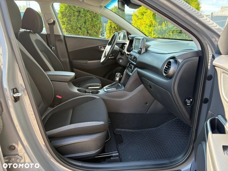 Hyundai Kona 1.6 T-GDI Comfort DCT - 11