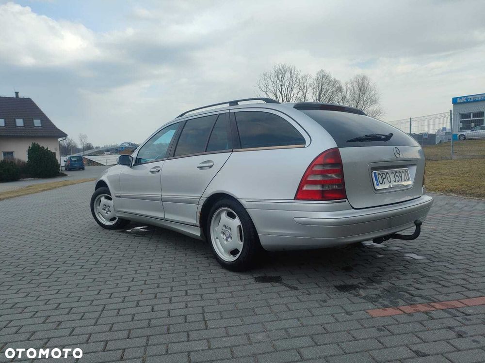 Mercedes-Benz Klasa C - 4