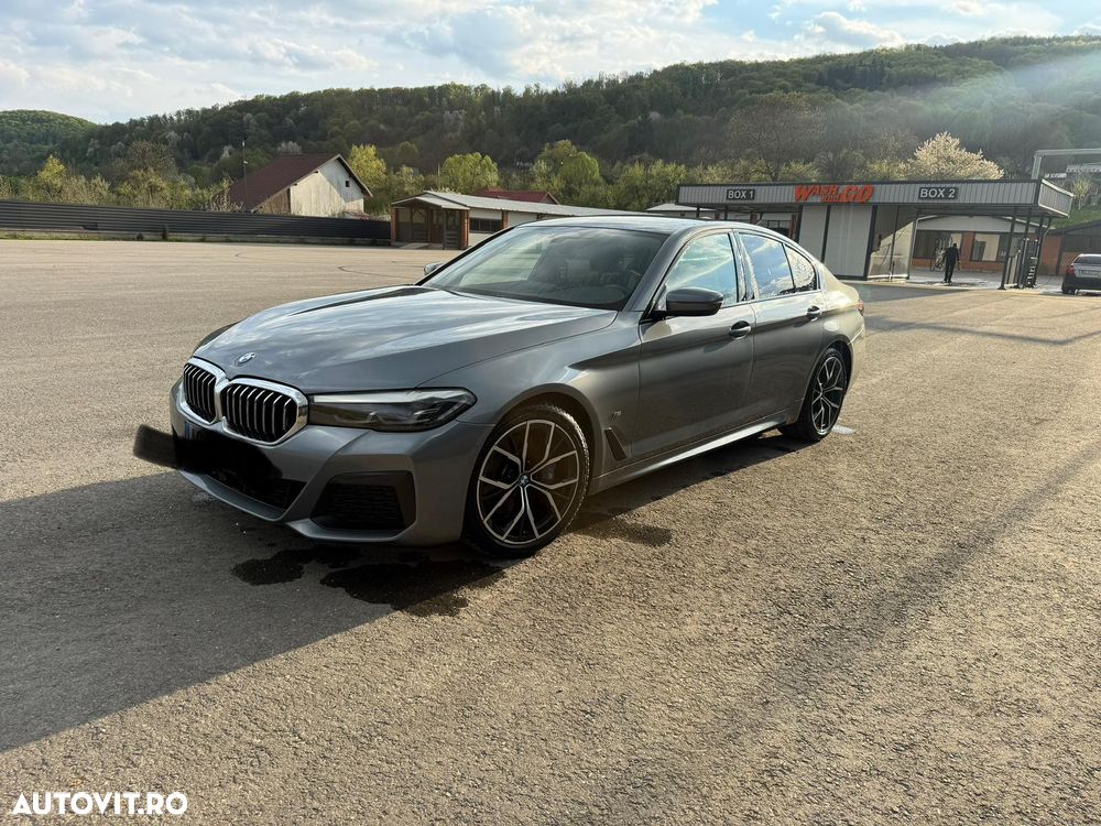 BMW Seria 5 530i Aut. M Sport Edition - 16