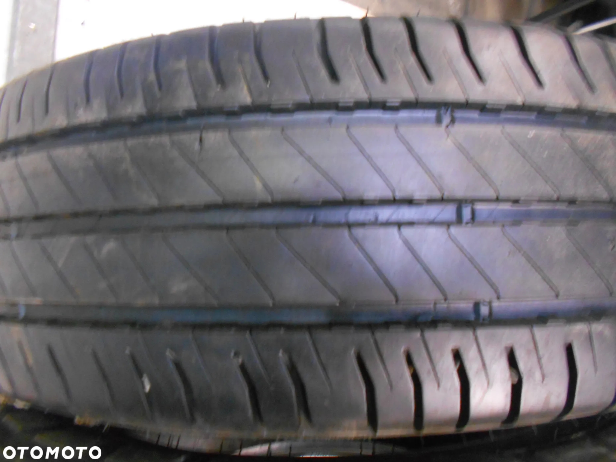 OPONY 215/65R16C MICHELIN AGILIS 3 DOT 2123 9.9MM - 4