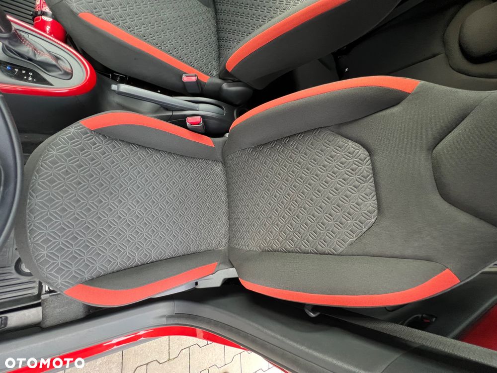 Toyota Aygo X 1.0 VVT-i Style CVT - 12